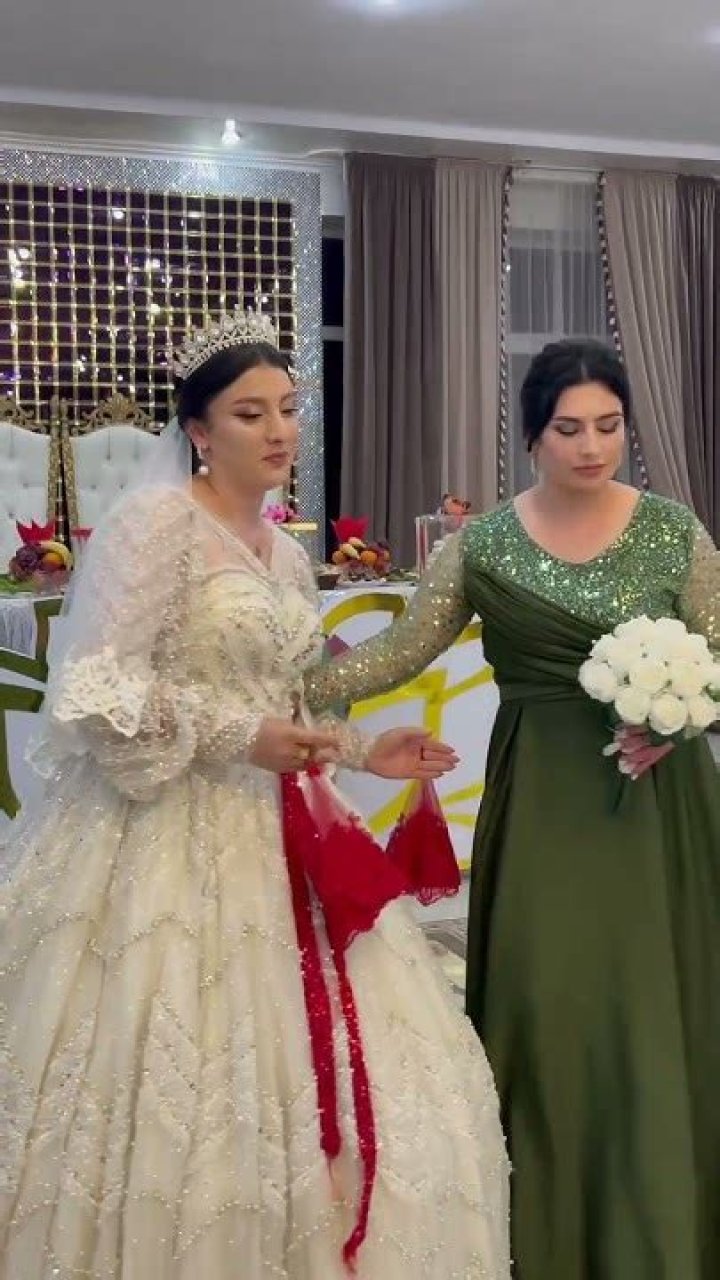 Captivating Moments: The Mellstroy Wedding Experience