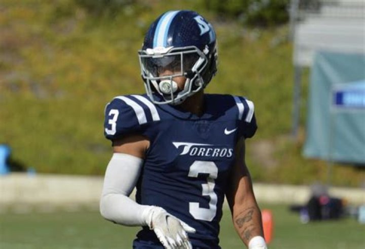 Cassius Johnson's Football Recruiting Profile