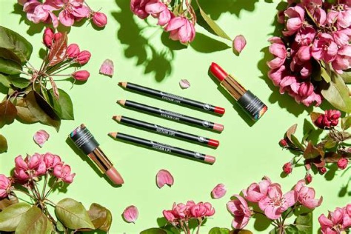 Cheekbone Beauty's Jenn Harper on Sustainability