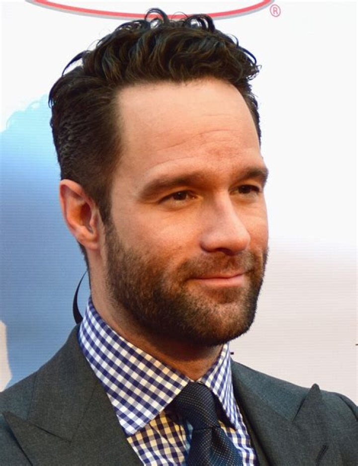 Chris Diamantopoulos Net Worth  - Pulptastic