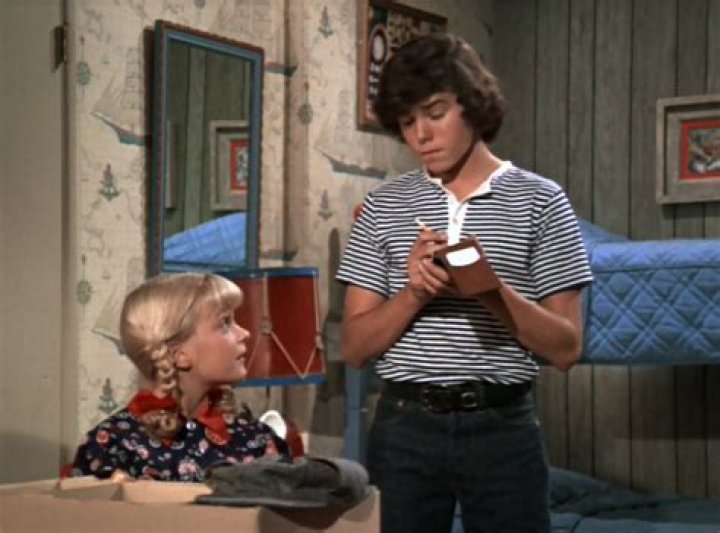Christopher Knight and Julie Schulman (I)