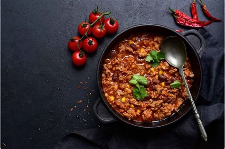 Cincinnati Chili for the Firehouse | Rachael Ray | Recipe