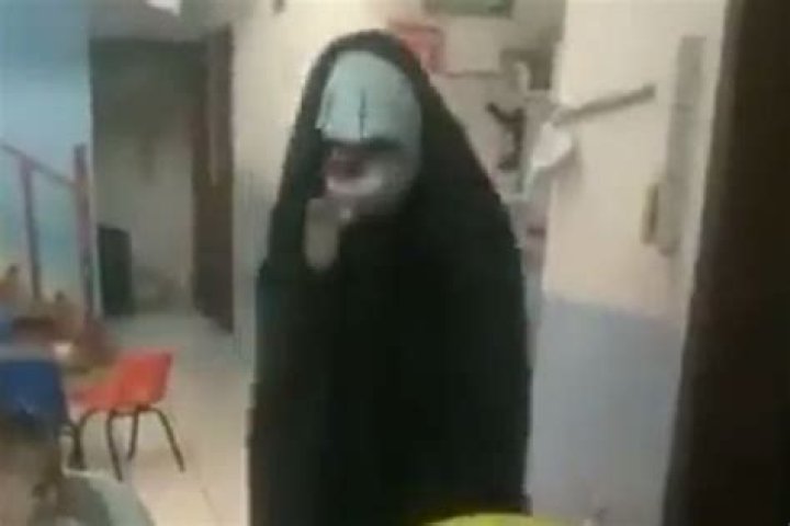 Clausuran kinder de Zapopan: Maestra asustaba a niños con máscara