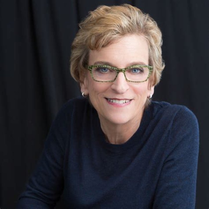 CNN.com - 'Red Tent' author Diamant finds a 'Good Harbor'