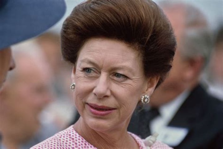 CNN.com - Princess Margaret dies, 71