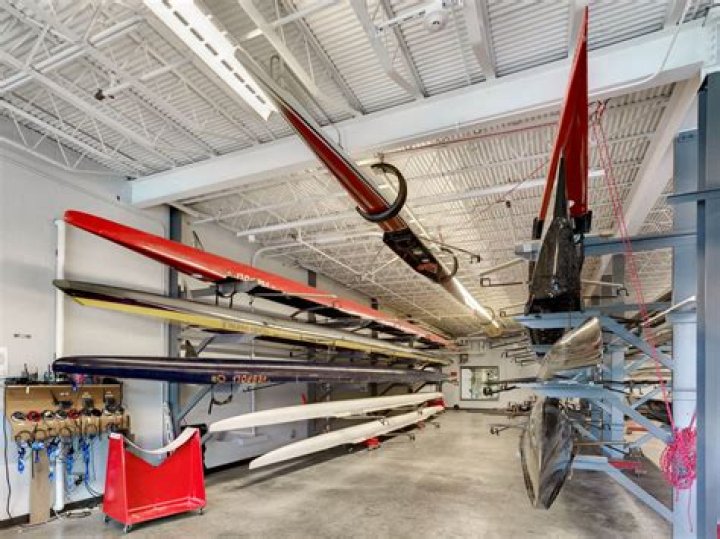 Cornell University Men's Rowing Program Information