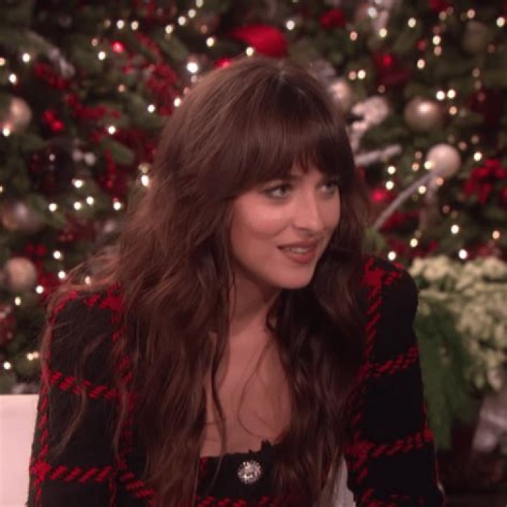 Dakota Johnson Wastes Zero Time Calling Out Ellen’s Bullshit