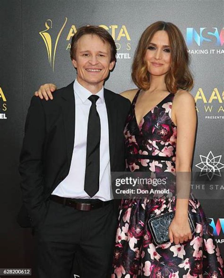Damon Herriman's Wife: A Deep Dive Into Their Relationship