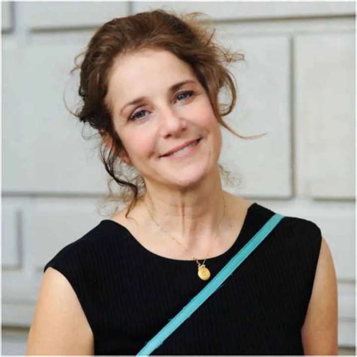 Debra Winger Net Worth  - Pulptastic