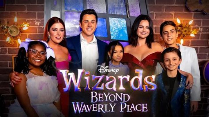 Did Wizards of Waverly Place use a real wolf?