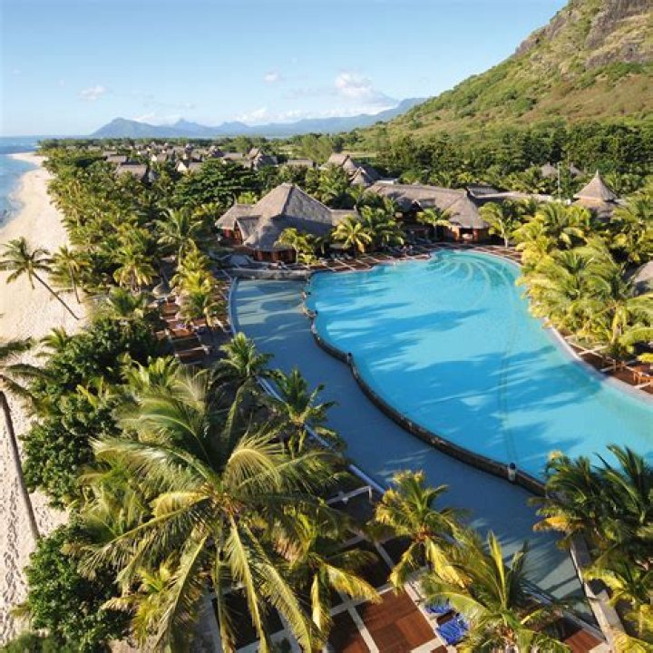 Dinarobin Beachcomber Golf Resort & Spa Hotel Review, Le Morne, Mauritius