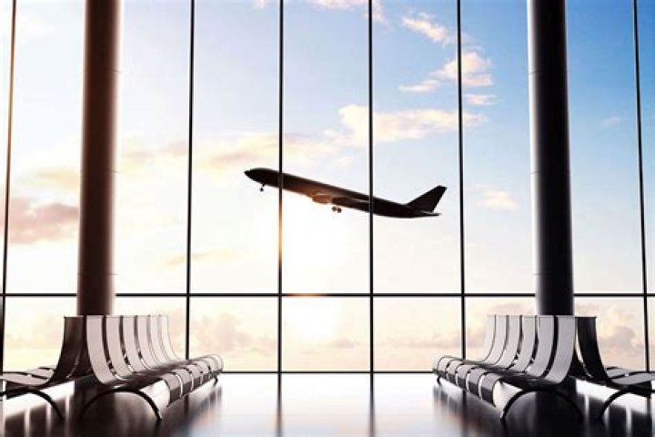Do Airlines Have To Pay For Hotels? Understanding Your Rights As A Passenger