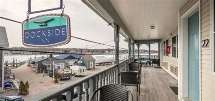 Dockside Inn Hotel Review, Martha's Vineyard, Massachusetts