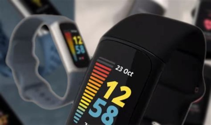 Does the Fitbit Charge 5 have an EDA sensor?