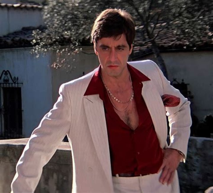 Does Tony Montana love his sister?