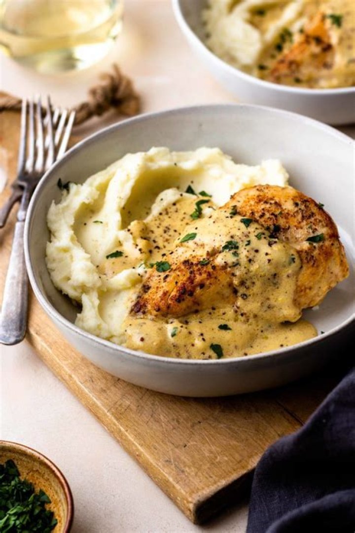 Drunken Chicken with Creamy Garlic Mashed Potatoes | Recipe