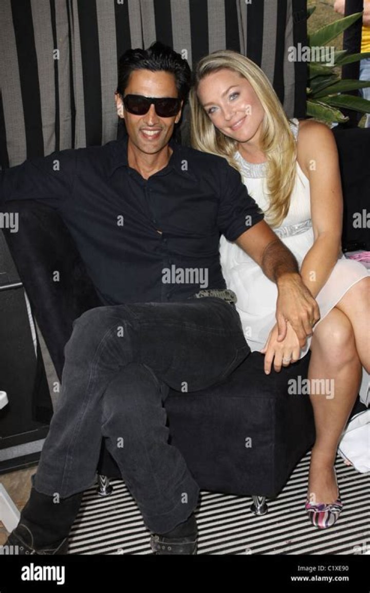 Elisabeth Rohm and Ron Wooster