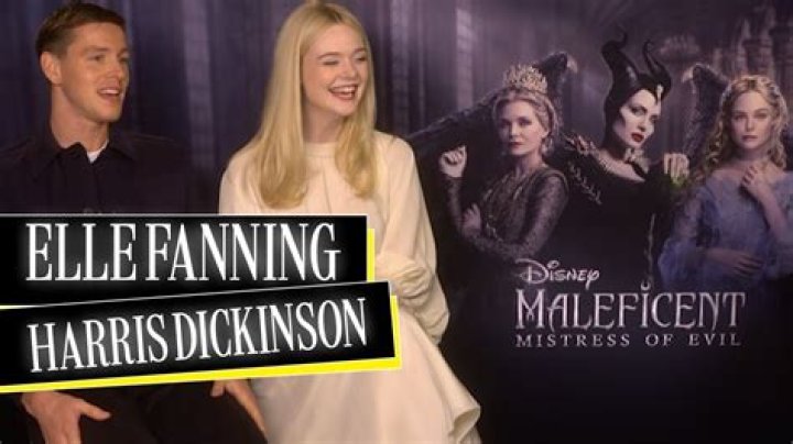 Elle Fanning and Harris Dickinson