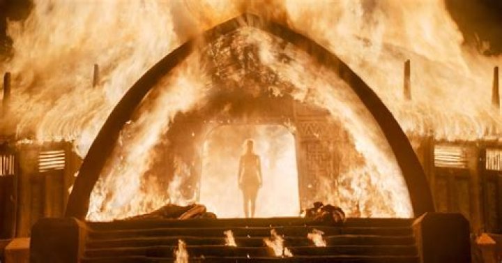 Emilia Clarke: That Game of Thrones Nude Scene Was Real, and It Was Spectacular