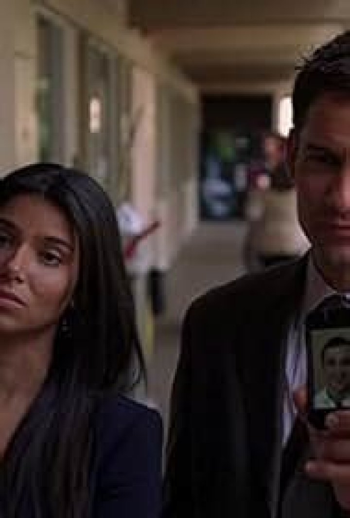 Enrique Murciano and Roselyn Sanchez
