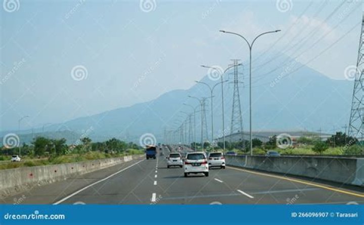 EV Charging Stations Open in 8 Rest Areas of Trans Java Toll Road