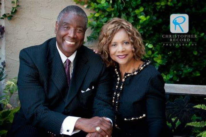 Everything About Paul Silas Wife, Carolyn Silas & Their Marriage