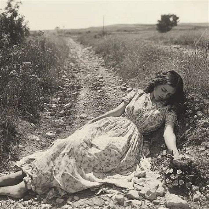 Exploring The Controversial Gypsy Rose Crime Scene Photos: A Deep Dive