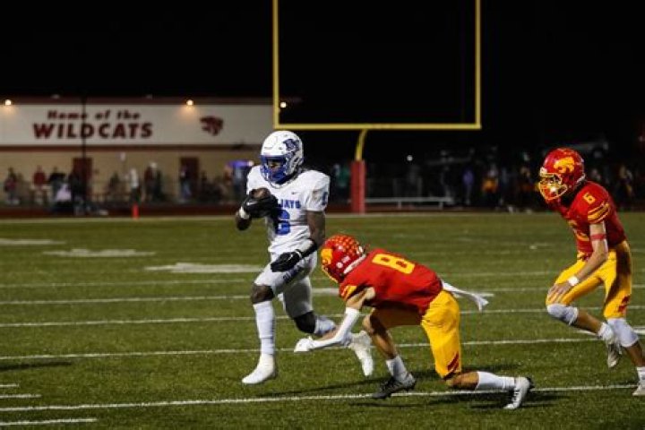 Football Recruiting | Bondurant-Farrar High School