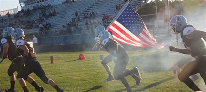 Football Recruiting | Comstock High School