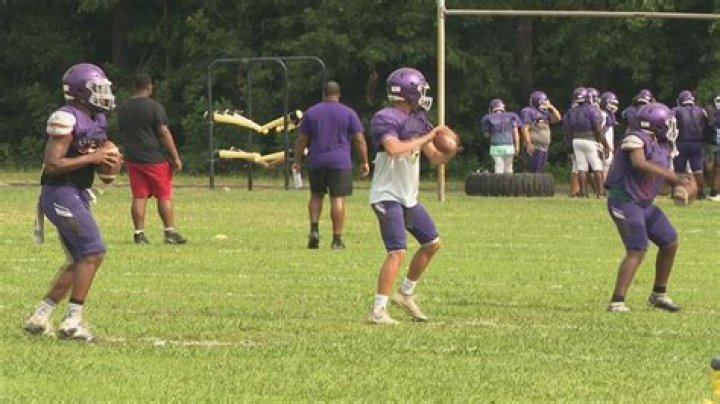Football Recruiting | Deep Creek High School