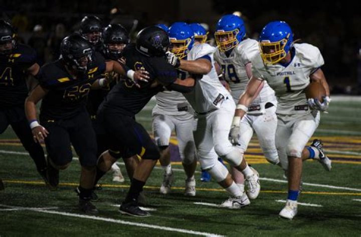 Football Recruiting | Pleasanton High School