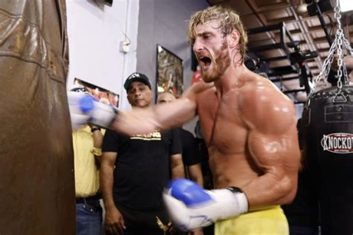 “Fully committed to losing this leg” Logan Paul’s recent statement on his defeat vs Roman Reigns shows his love for WWE