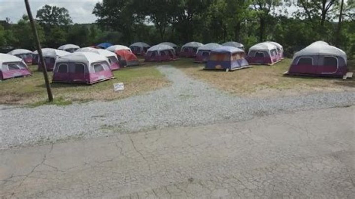 Georgia bill would allow state-sanctioned homeless encampments