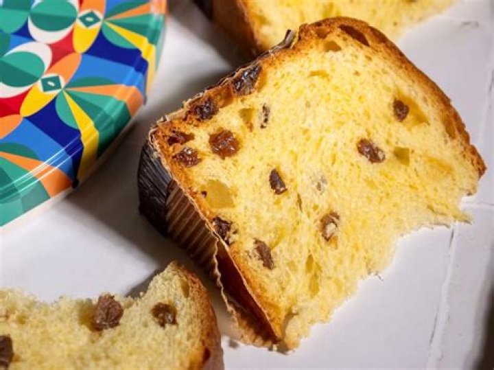 Giada De Laurentiis' Panettone Bread Pudding