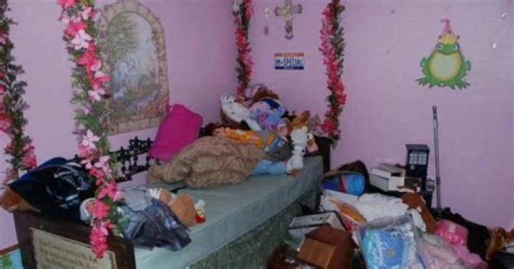 Gypsy Rose Mom Dead Photos: A Deep Dive Into The Life And Tragedy