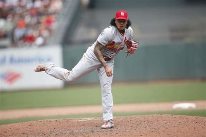 Hacking pitchers: How to exploit Yahoo, NFBC, ESPN draft room rankings