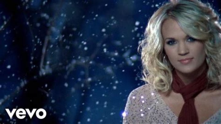 Hope Echoes in Carrie Underwood’s Powerful Song “Temporary Home” 