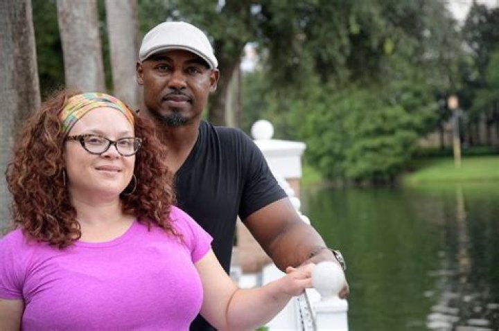 How Brian Dawkins' wife helped save his life