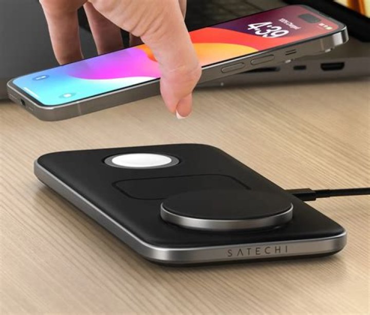 How do I get my charging pad to work?