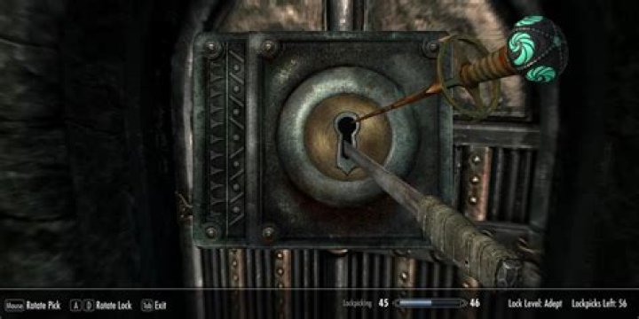 How do you combine the Gauldur amulet?