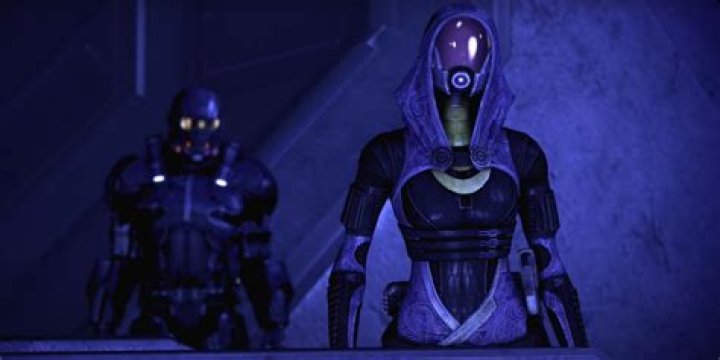 How do you get Tali loyal not exiled?