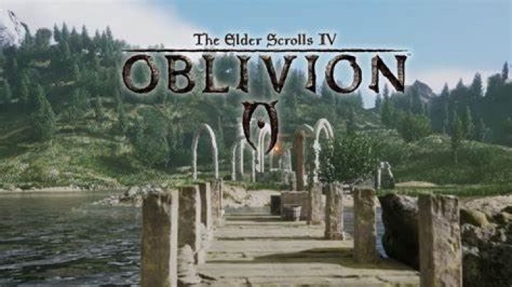 How do you sneak in Oblivion?