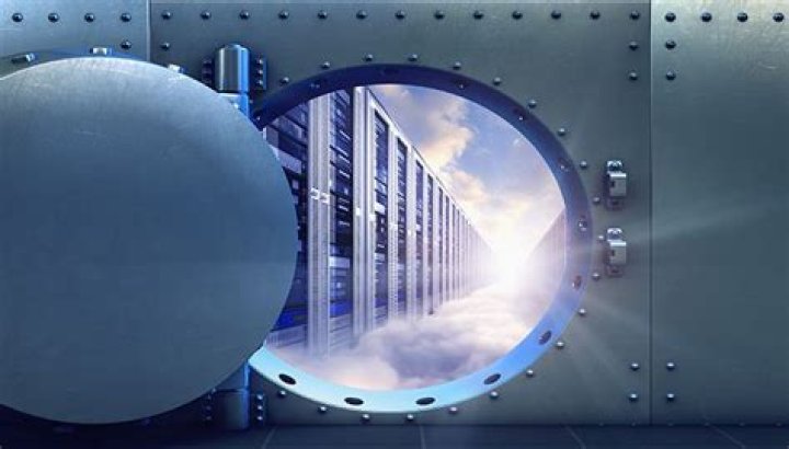 How eBay is Reinventing Their IT with Kubernetes & Replatforming Program