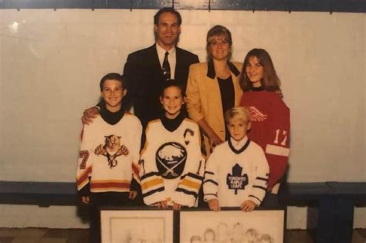 How Marcus and Nick Foligno’s NHL paths were shaped by their late mother: ‘She was the rock’