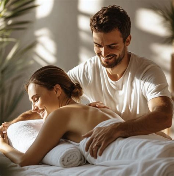 How Massaging Your Partner Is The Most Erotic Foreplay
