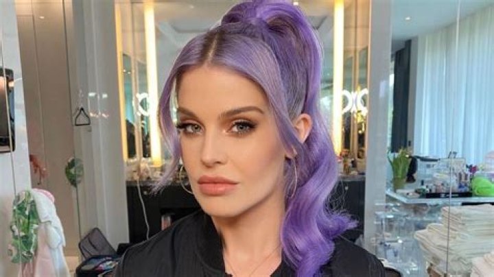 How Much Is Kelly Osbourne Worth? Exploring The Wealth Of A Celebrity Icon