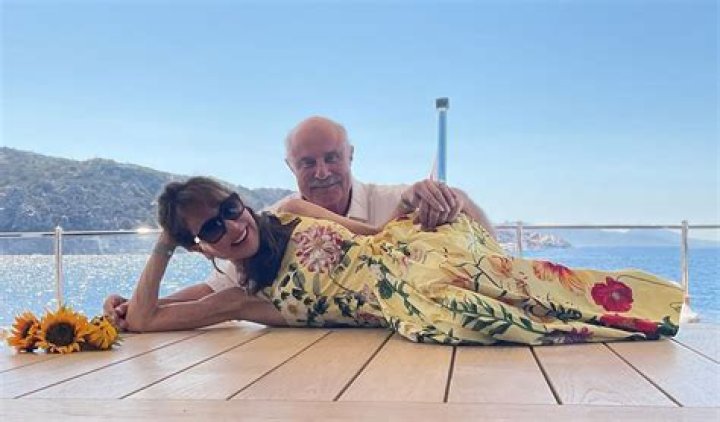 How much is Robin Dr. Phil's wife worth?