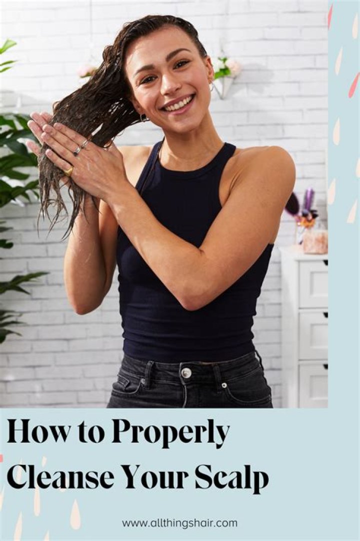 How to Properly Cleanse Your Scalp When You Have Extensions