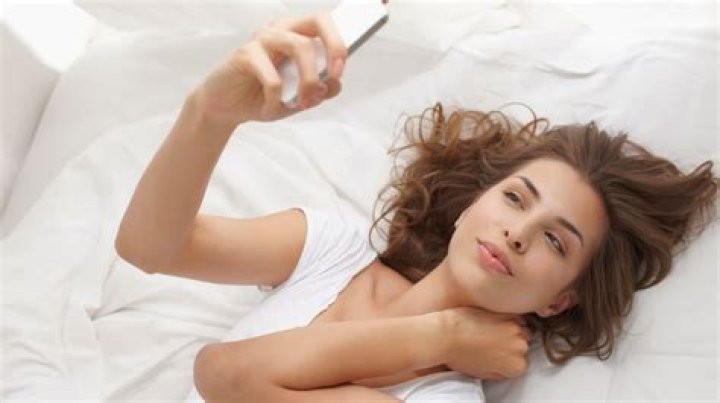 How To Take Sexy Selfies 10 Tips That Will Take Your Nude Pics To The Next Level