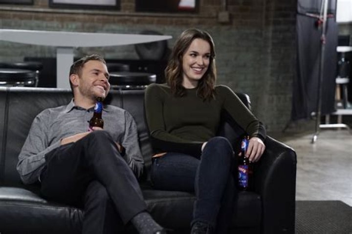 Iain De Caestecker and Elizabeth Henstridge